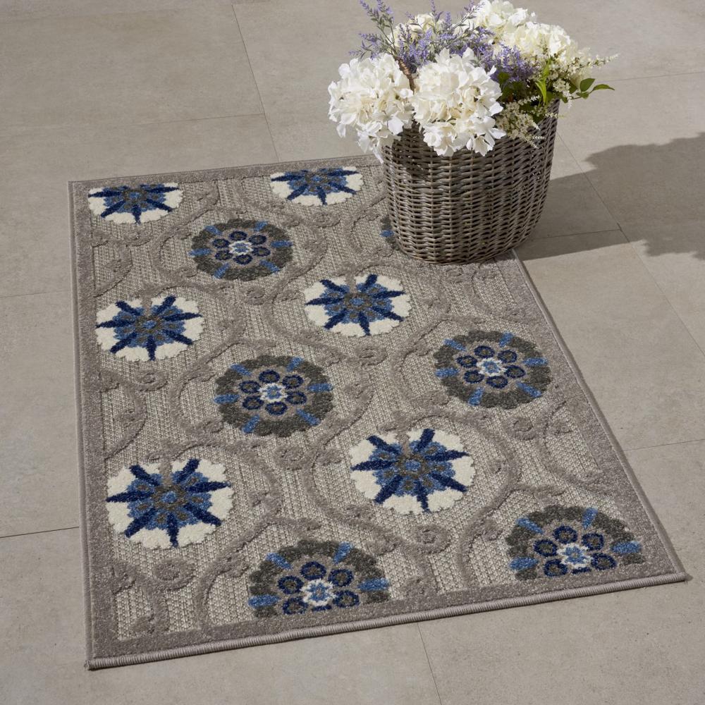 3’ x 4’ Gray and Blue Indoor Outdoor Area Rug - Grey/Blue. Picture 6