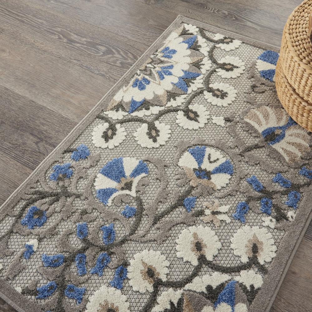 3’ x 4’ Gray and Blue Vines Indoor Outdoor Area Rug Grey/Multi. Picture 5