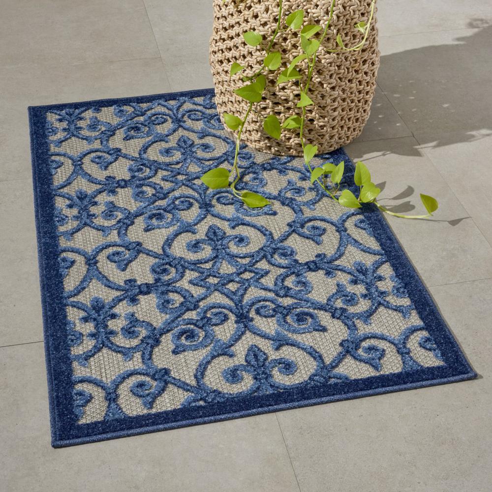 3’ x 4’ Gray and Blue Indoor Outdoor Area Rug Grey/Blue. Picture 6