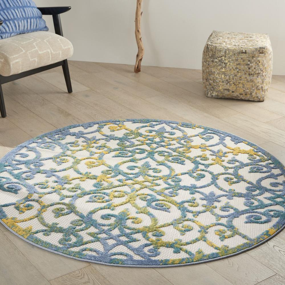 4’ Round Ivory and Blue Indoor Outdoor Area Rug Ivory Blue. Picture 2