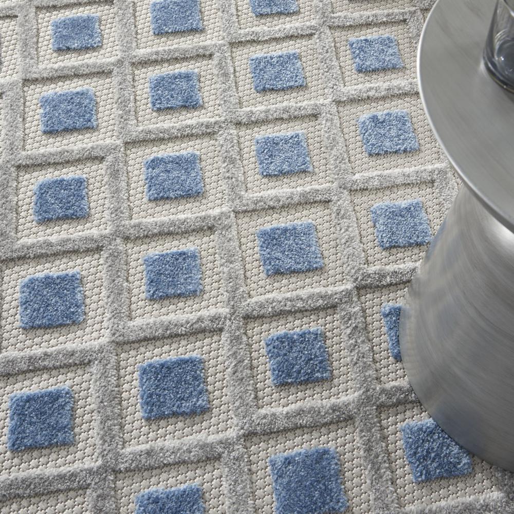 4’ Round Blue and Gray Indoor Outdoor Area Rug - 385150. Picture 8