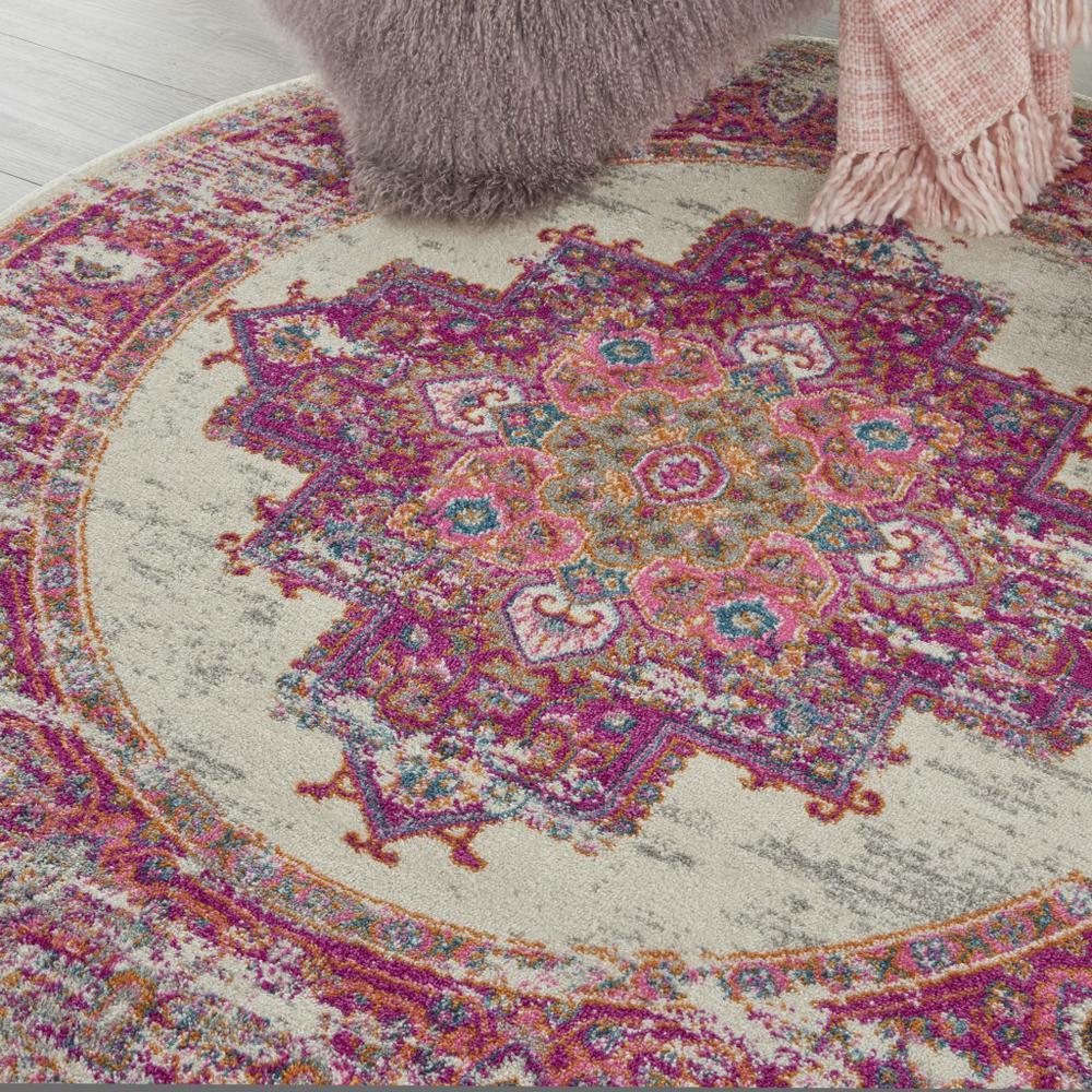4’ Round Ivory and Fuchsia Distressed Area Rug Ivory/Fuchsia. Picture 5