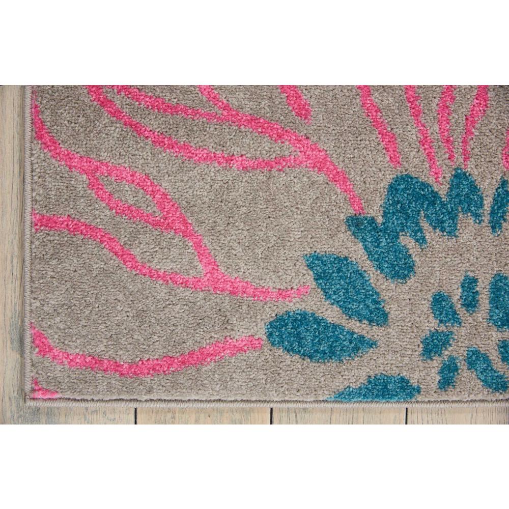 5’ x 7’ Gray and Pink Tropical Flower Area Rug Grey. Picture 2