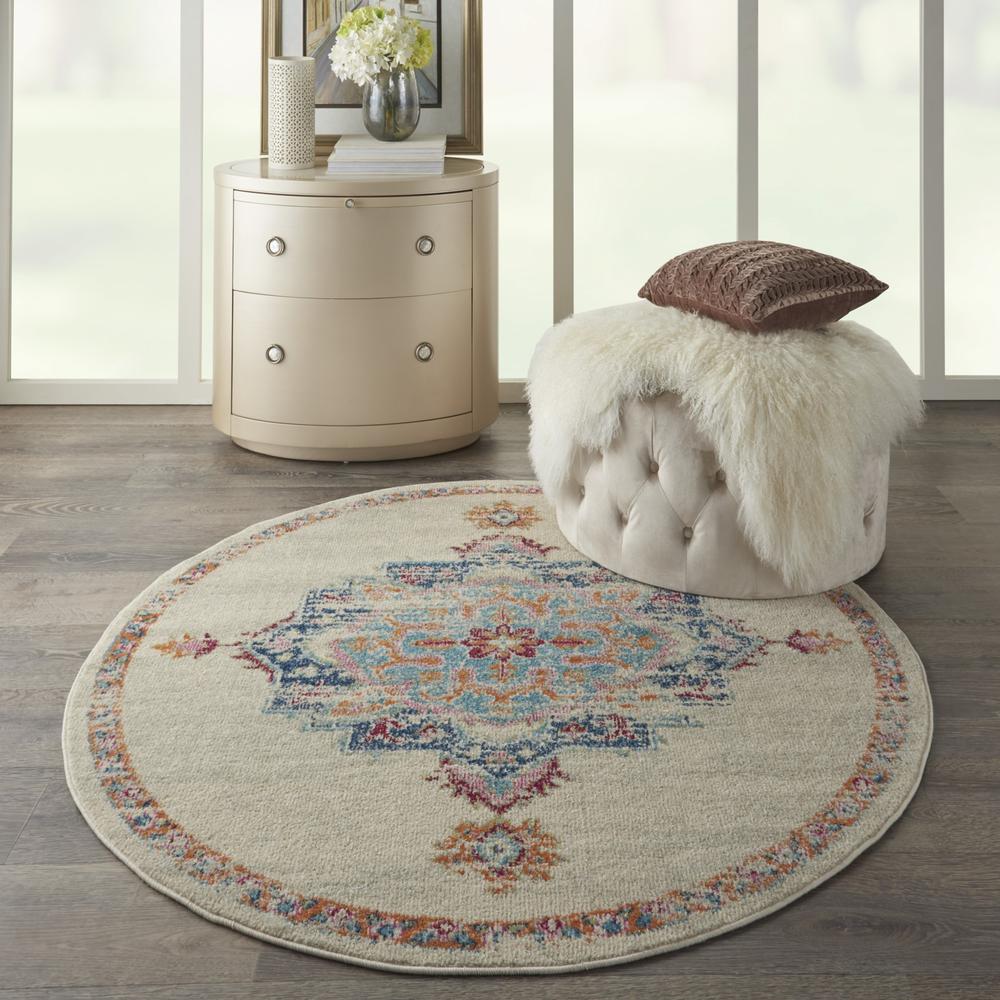 5’ Round Gray Distressed Medallion Area Rug Grey/Multi. Picture 4