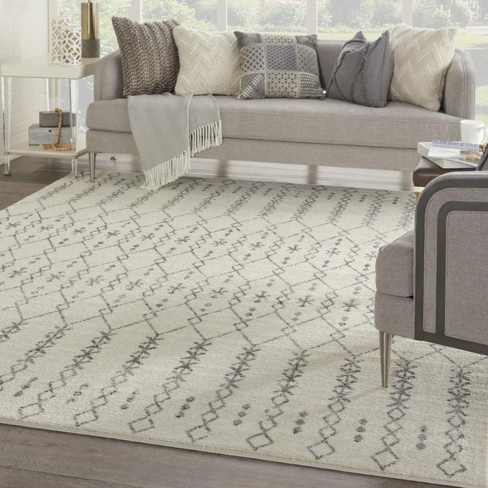 8’ x 10’ Ivory and Gray Geometric Area Rug - 385756. Picture 4