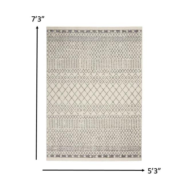 5’ x 7’ Ivory and Gray Geometric Area Rug Ivory/Grey. Picture 7