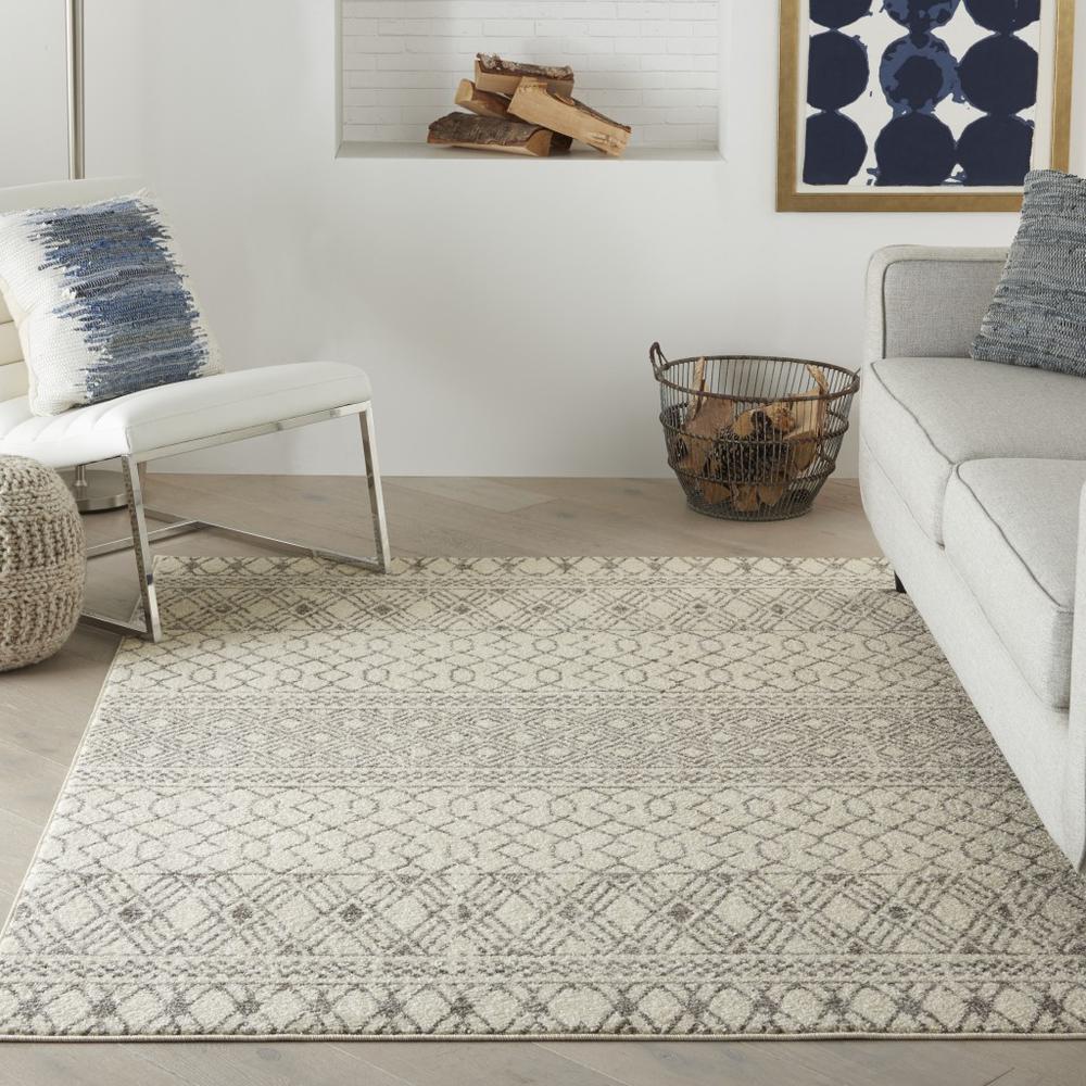 5’ x 7’ Ivory and Gray Geometric Area Rug - 385773. Picture 4