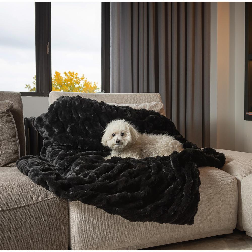 Chunky Sectioned Black Faux Fur Throw Blanket - 386753. Picture 4