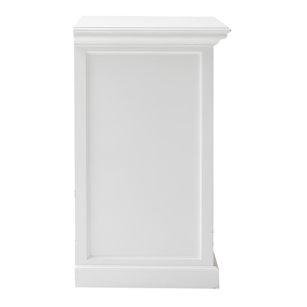 Modern Farmhouse White Medium Accent Cabinet with Baskets - 388218. Picture 3