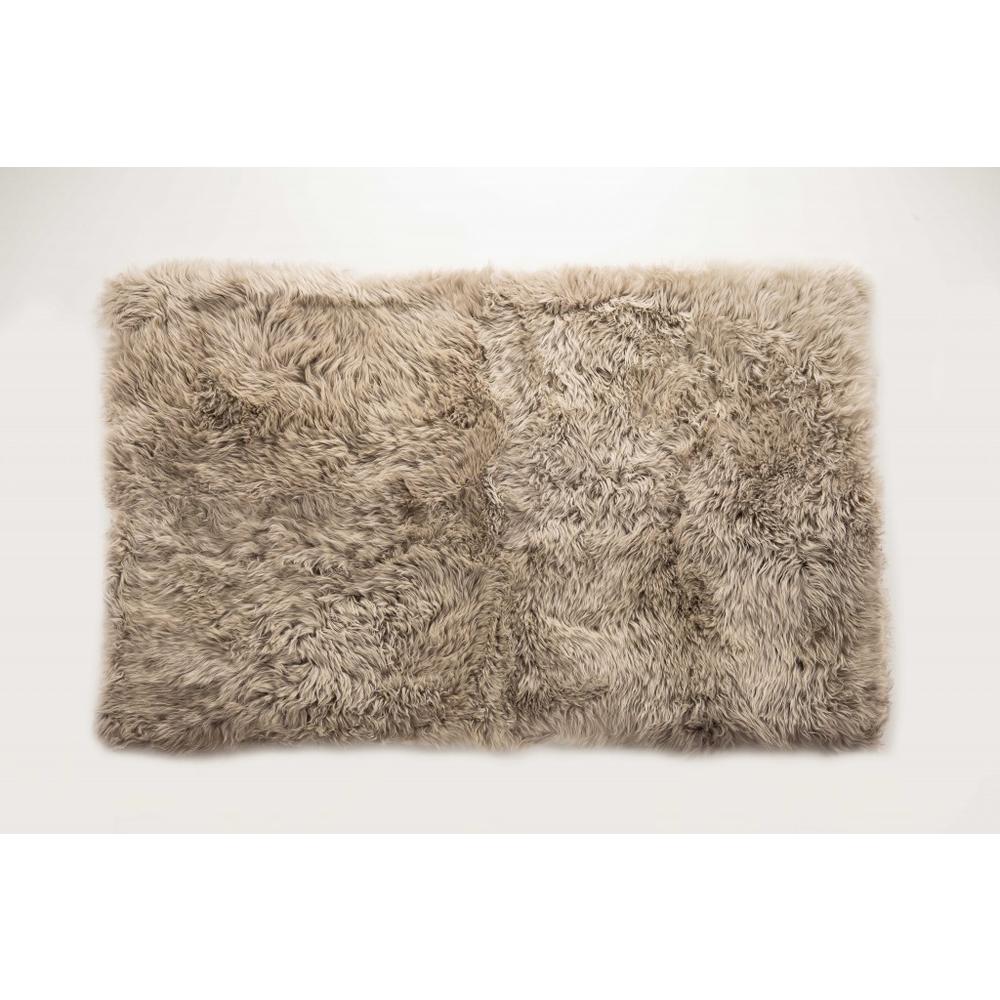 3' x 5' Taupe Natural Rectangular Sheepskin Area Rug TAUPE. Picture 1