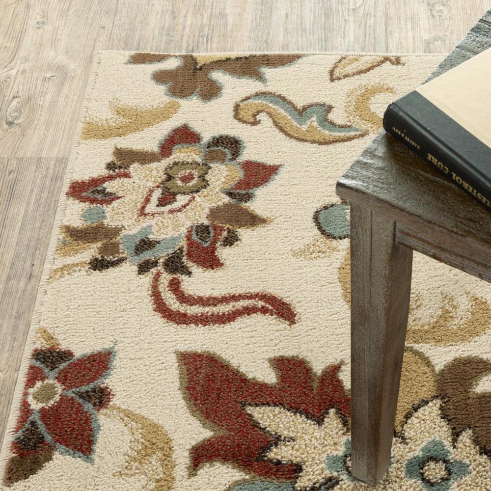 3’x5’ Ivory and Red Floral Vines Area Rug - 389505. Picture 8