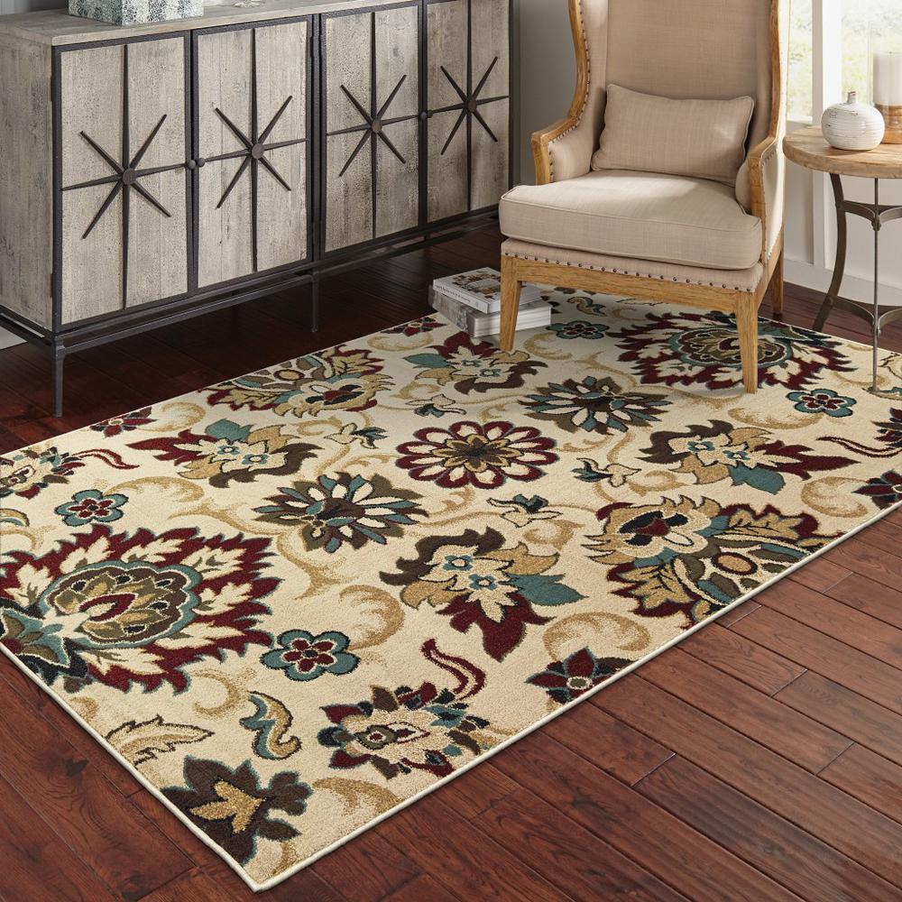 5’x7’ Ivory and Red Floral Vines Area Rug - 389506. Picture 2
