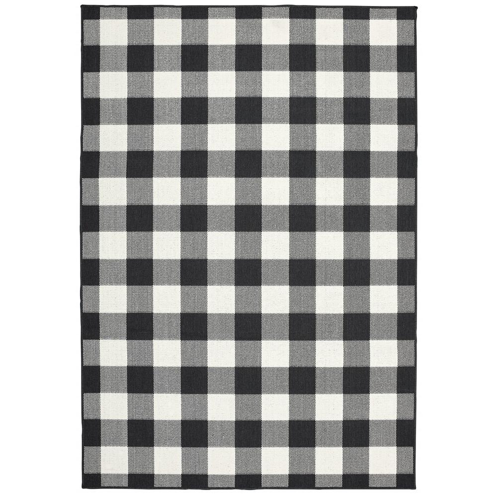 4’x6’ Black and Ivory Gingham Indoor Outdoor Area Rug - 389518. Picture 2