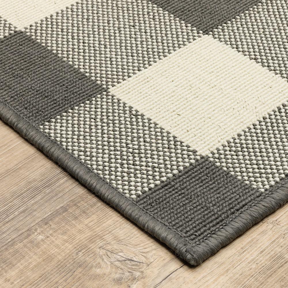 2’x8’ Gray and Ivory Gingham Indoor Outdoor Runner Rug - 389524. Picture 2