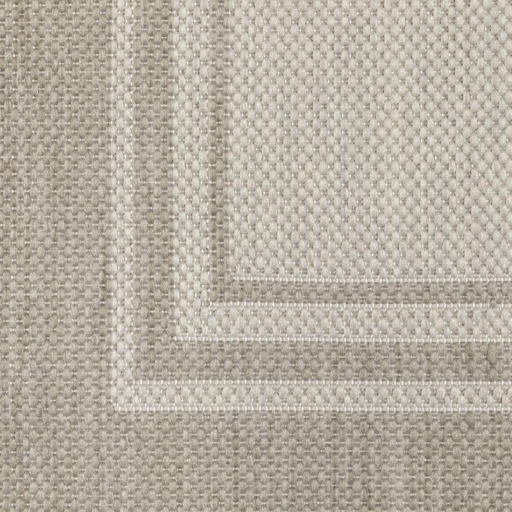 5’x7’ Ivory and Gray Bordered Indoor Outdoor Area Rug - 389544. Picture 6