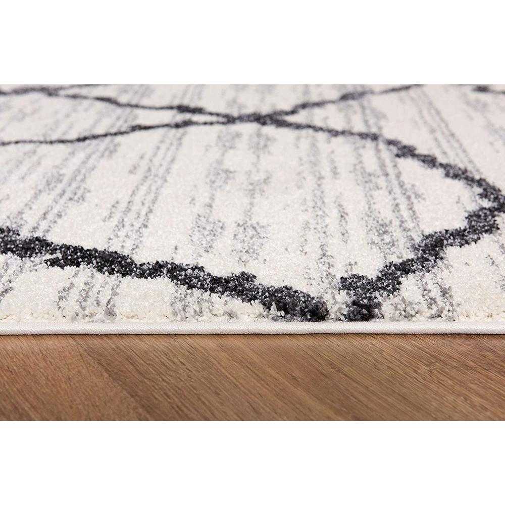 4’ x 6’ Gray and Black Modern Abstract Area Rug White Grey. Picture 5