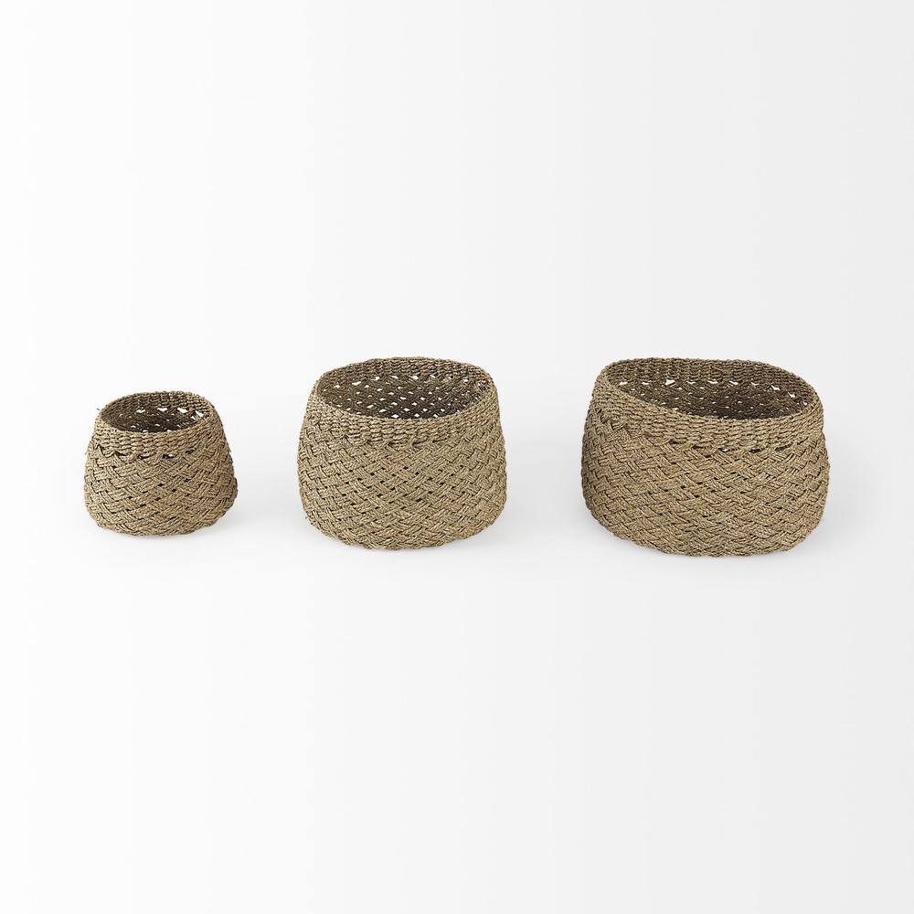 Set of Three Woven Wicker Storage Baskets. Picture 2