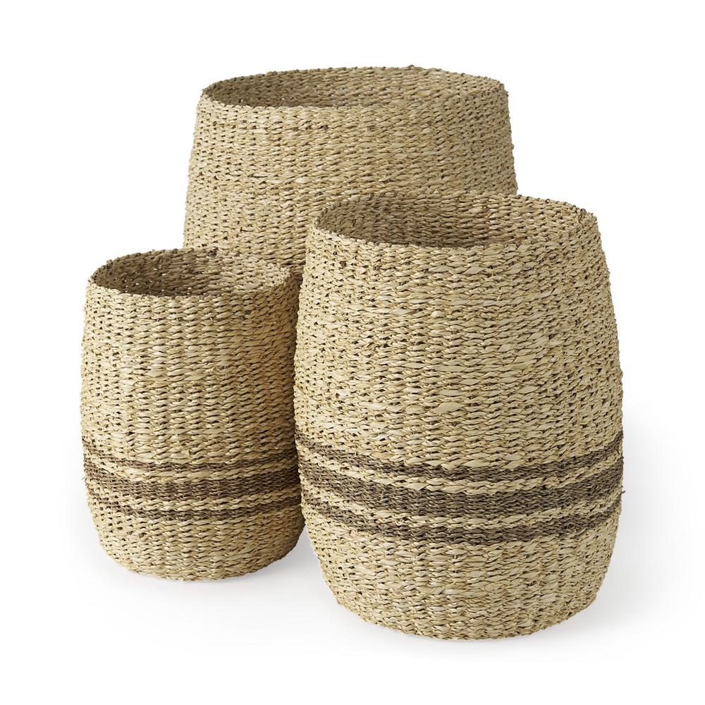 Set of Three Detailed Wicker Storage Baskets. Picture 1