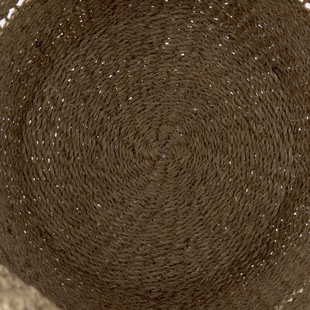 Set of Two Woven Wicker  Storage Baskets. Picture 6