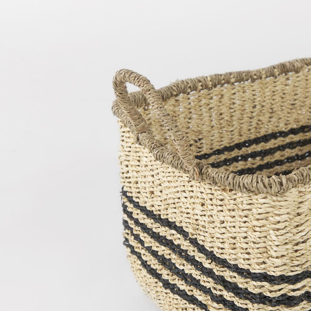 Set of Two Striped Wicker Storage Baskets. Picture 4