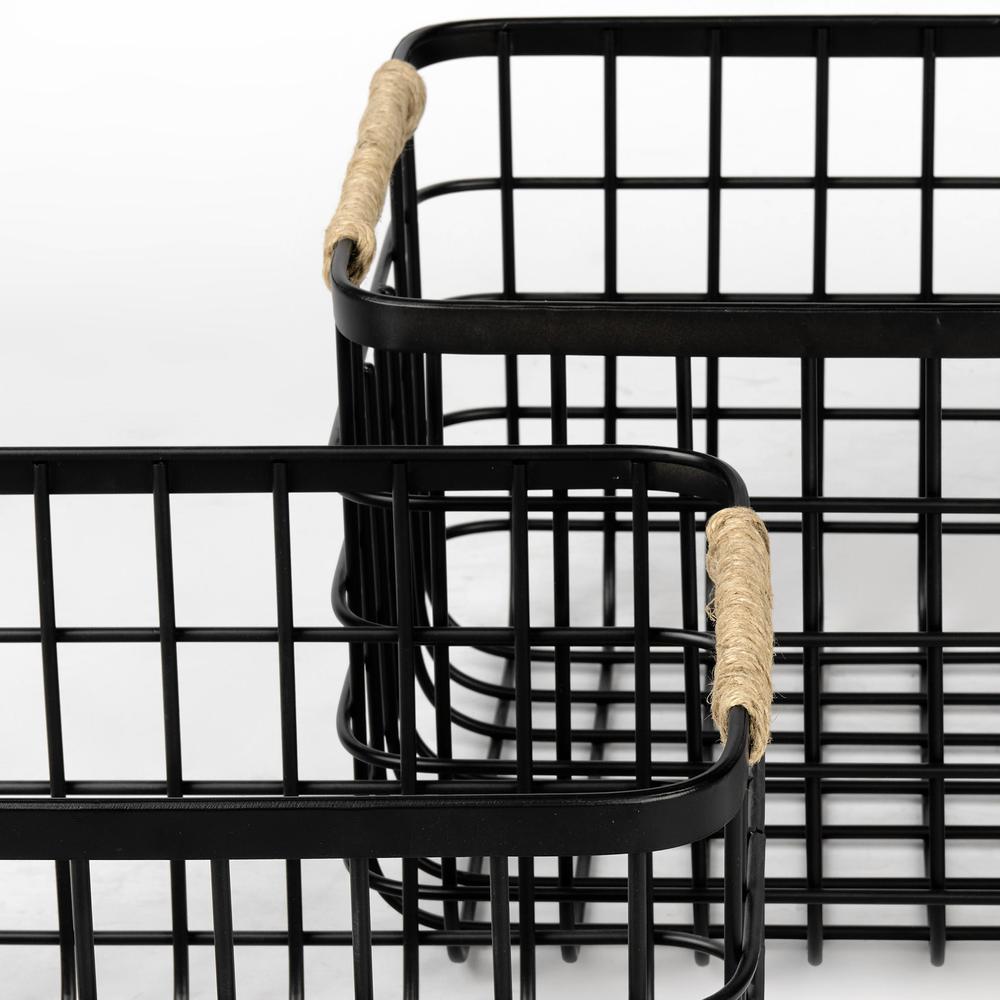 Set of Two Black Metal Baskets. Picture 6