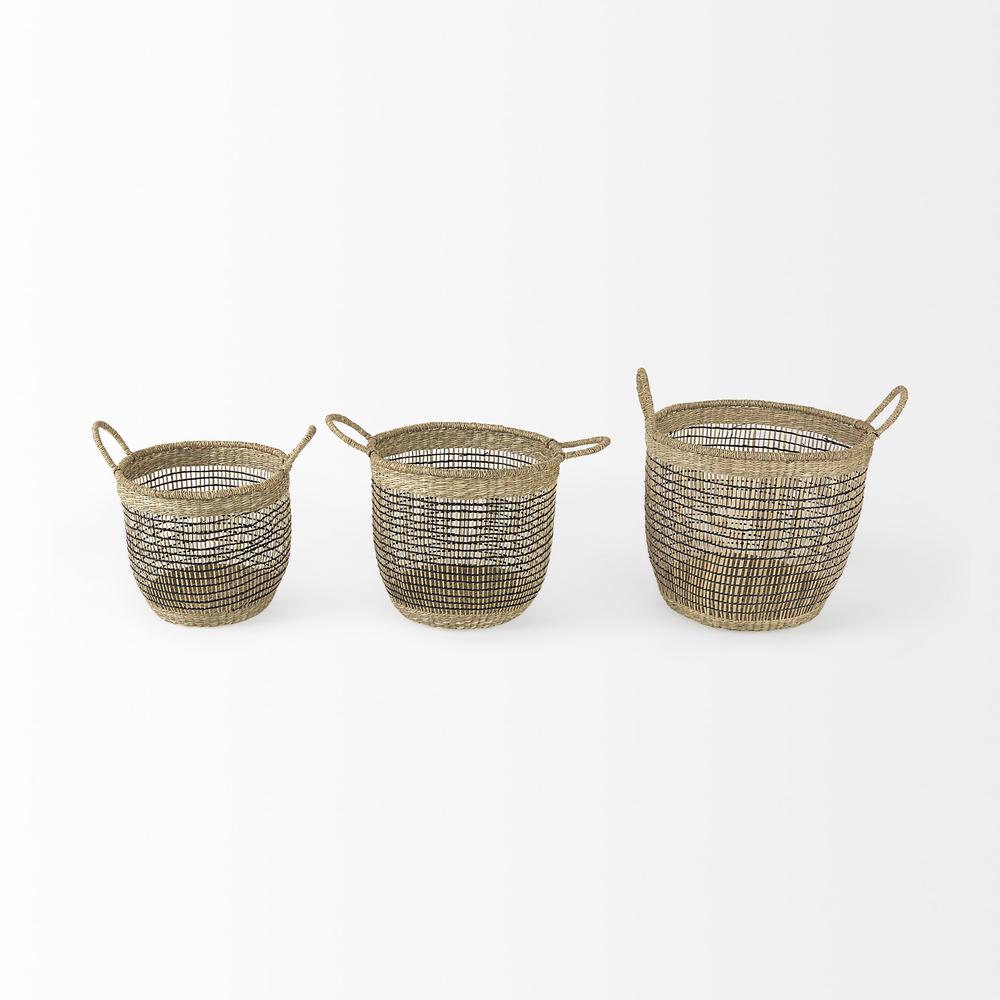 Set of Three Light Brown Storage Baskets. Picture 2