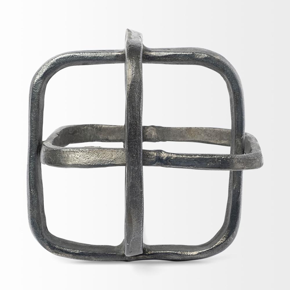 Silver Metal Cubed Shaped Link Sculpture Grey. Picture 2