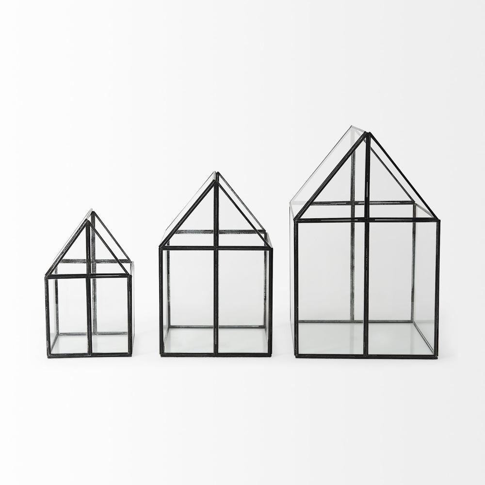 Petite House Shaped Glass Terrarium. Picture 5