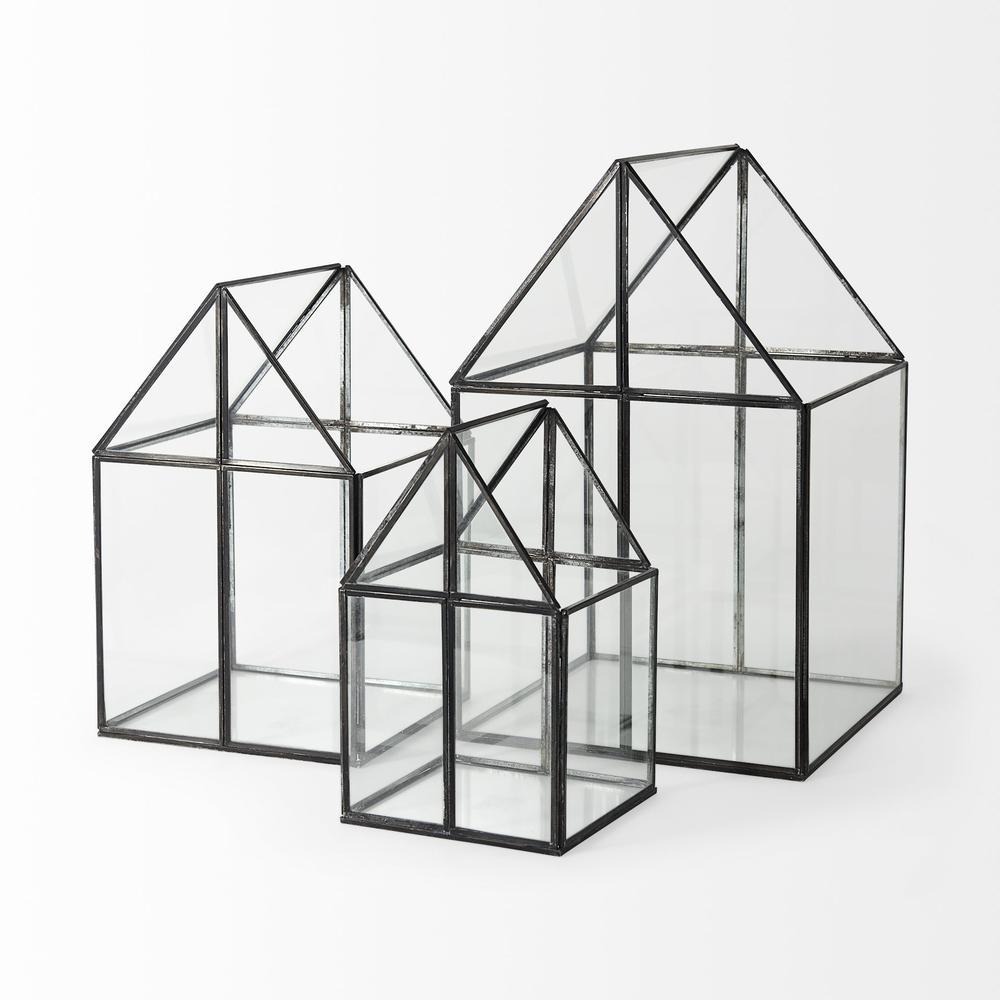 Petite House Shaped Glass Terrarium. Picture 6