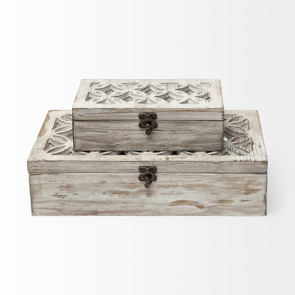 Set of Two Distressed White Wooden Boxes. Picture 2