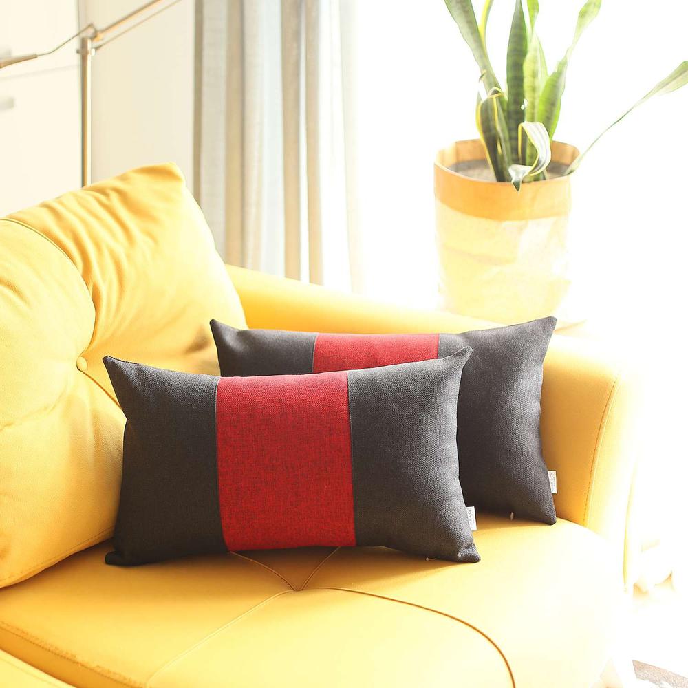 Set of 2 Black and Red Lumbar Pillow Covers Multi. Picture 1