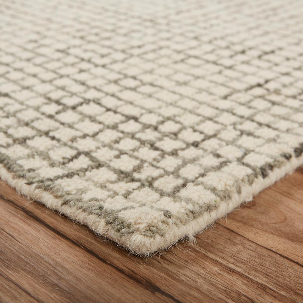 5’ x 8’ Tan and Ivory Grid Area Rug Tan. Picture 3