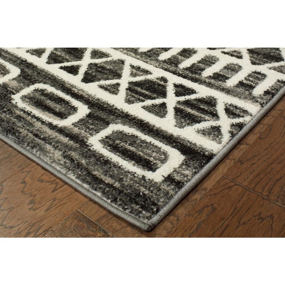 8’ x 10’ Black and White Geometric Area Rug Gray. Picture 3