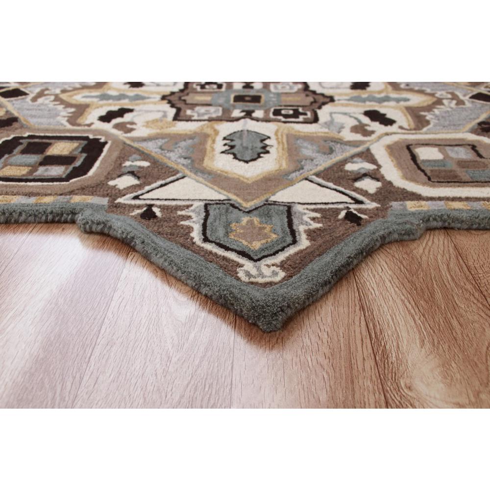 5’ Gray and Beige Medallion Area Rug Multi. Picture 5