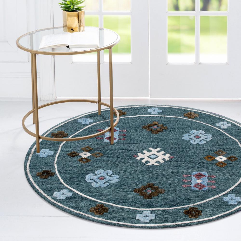 5’ Round Blue Bordered Motif Area Rug Blue. Picture 6