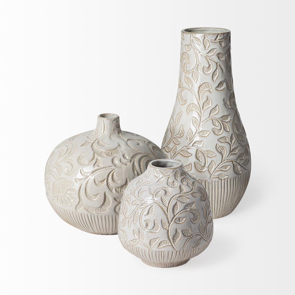 8" Carved White Ceramic Vase White. Picture 3