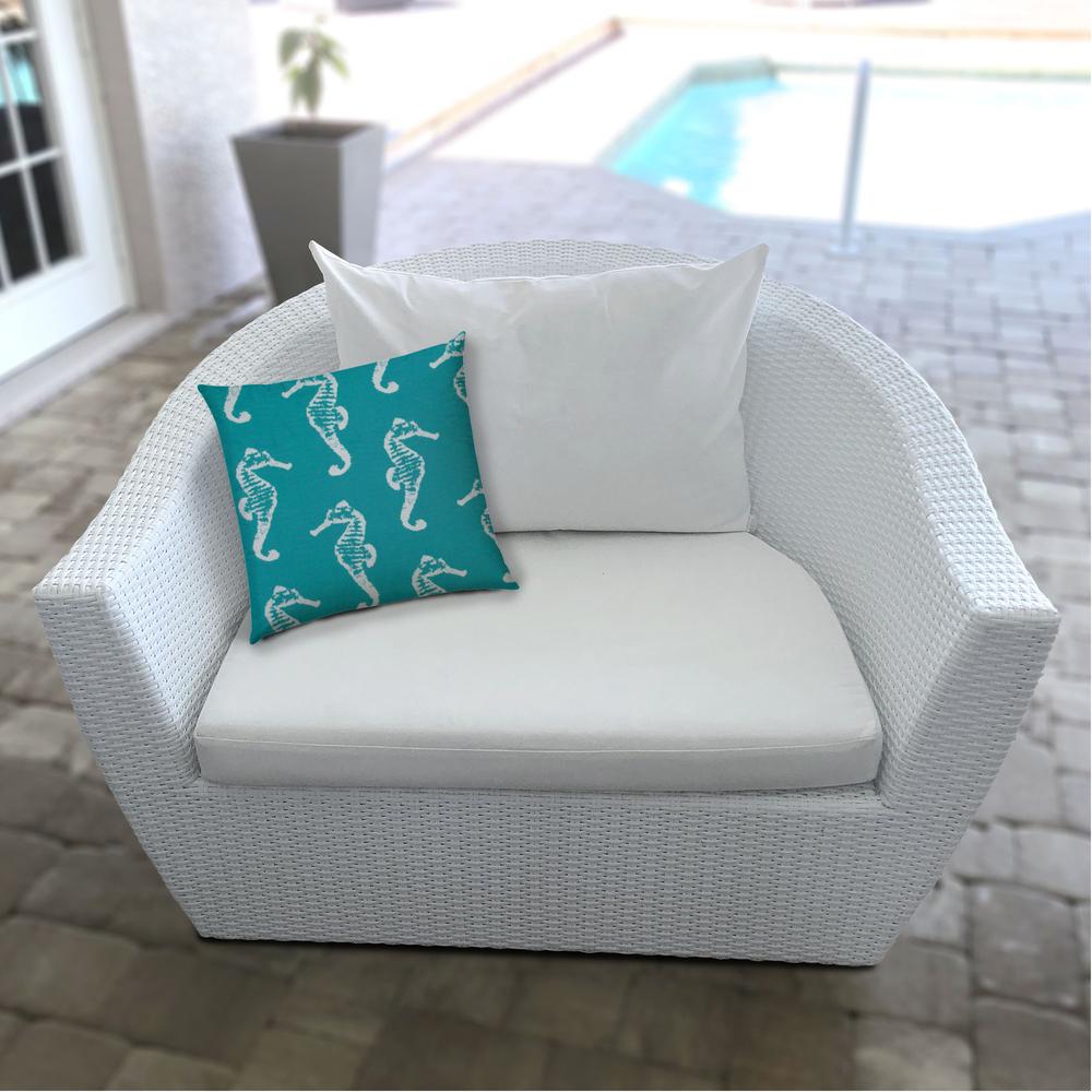 14" X 20" Turquoise And White Seahorse Blown Seam Lumbar Indoor Outdoor Pillow. Picture 5