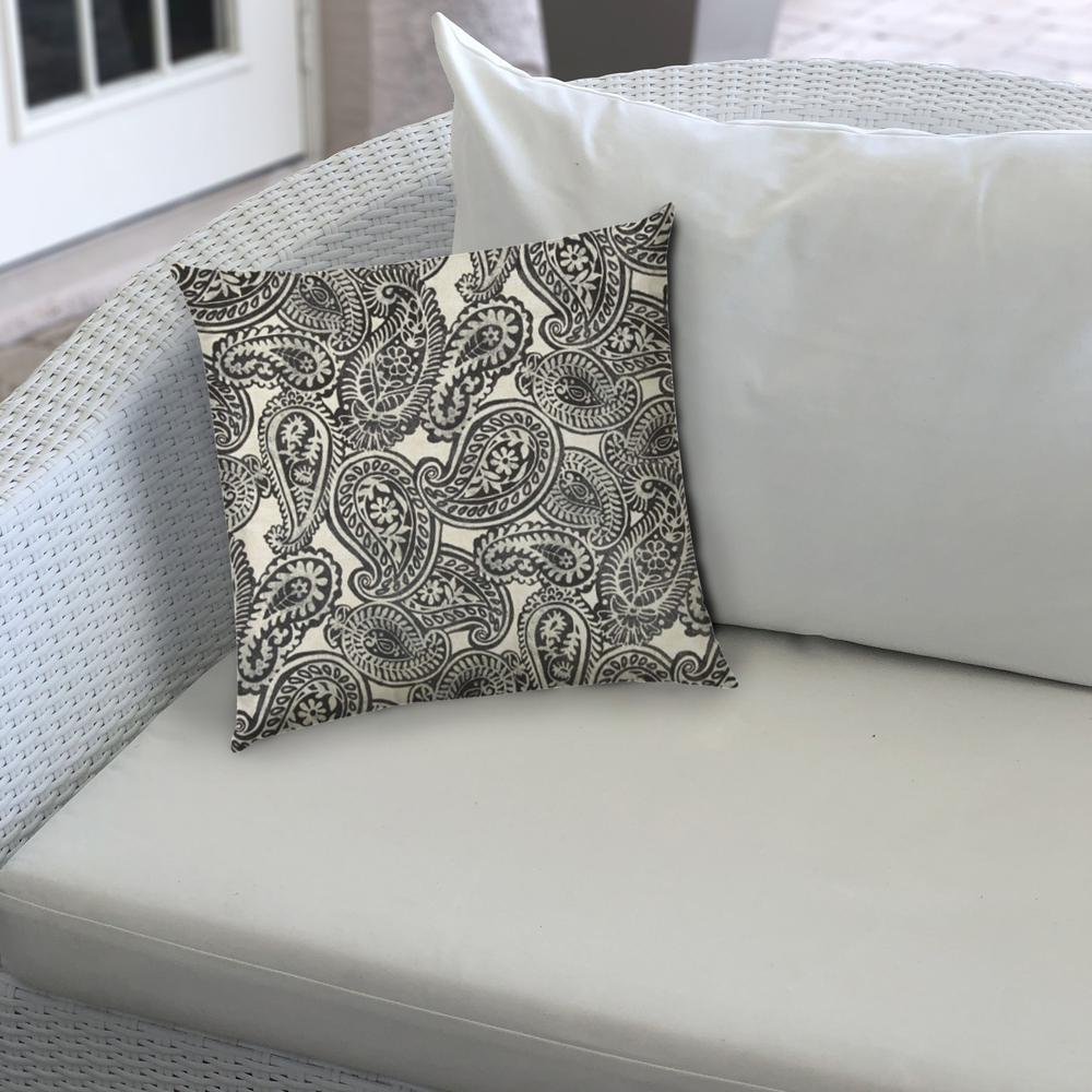 14" X 20" Gray And Cream Blown Seam Paisley Lumbar Indoor Outdoor Pillow. Picture 4