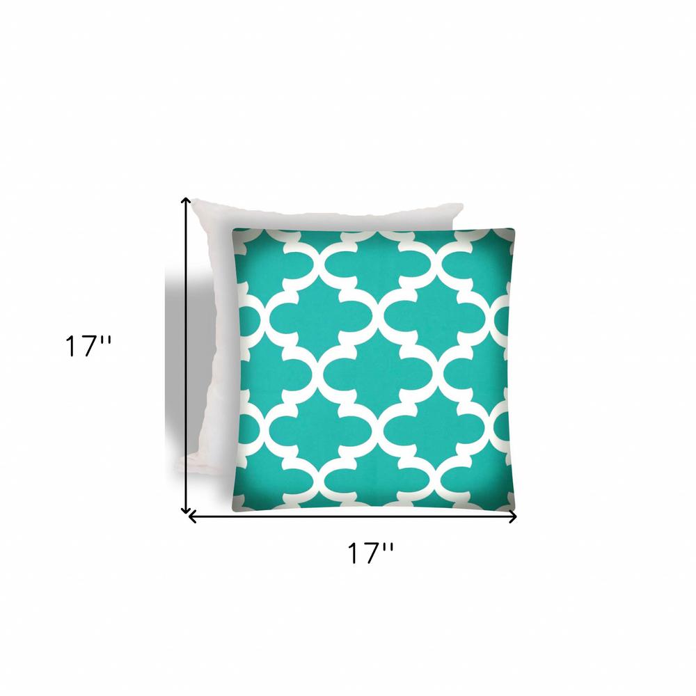 17" X 17" Turquoise And White Zippered Quatrefoil Throw Indoor Outdoor Pillow. Picture 3