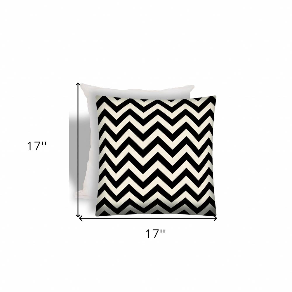 17" X 17" Black And Ivory Zippered Zigzag Throw Indoor Outdoor Pillow. Picture 4