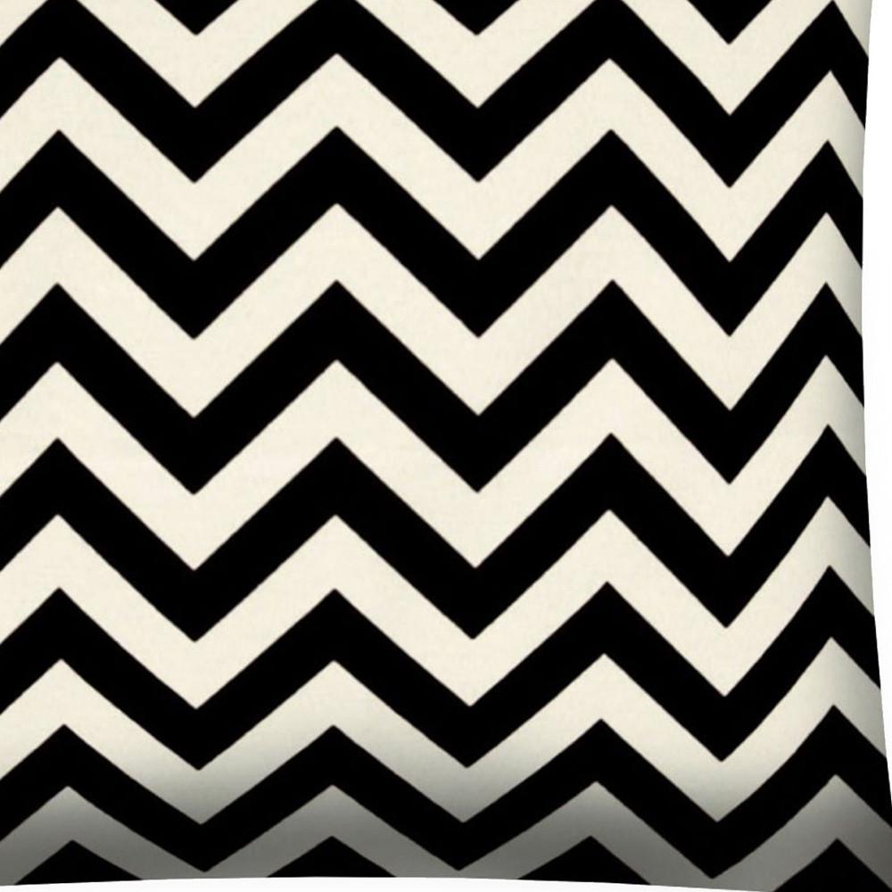 17" X 17" Black And Ivory Zippered Zigzag Throw Indoor Outdoor Pillow. Picture 3