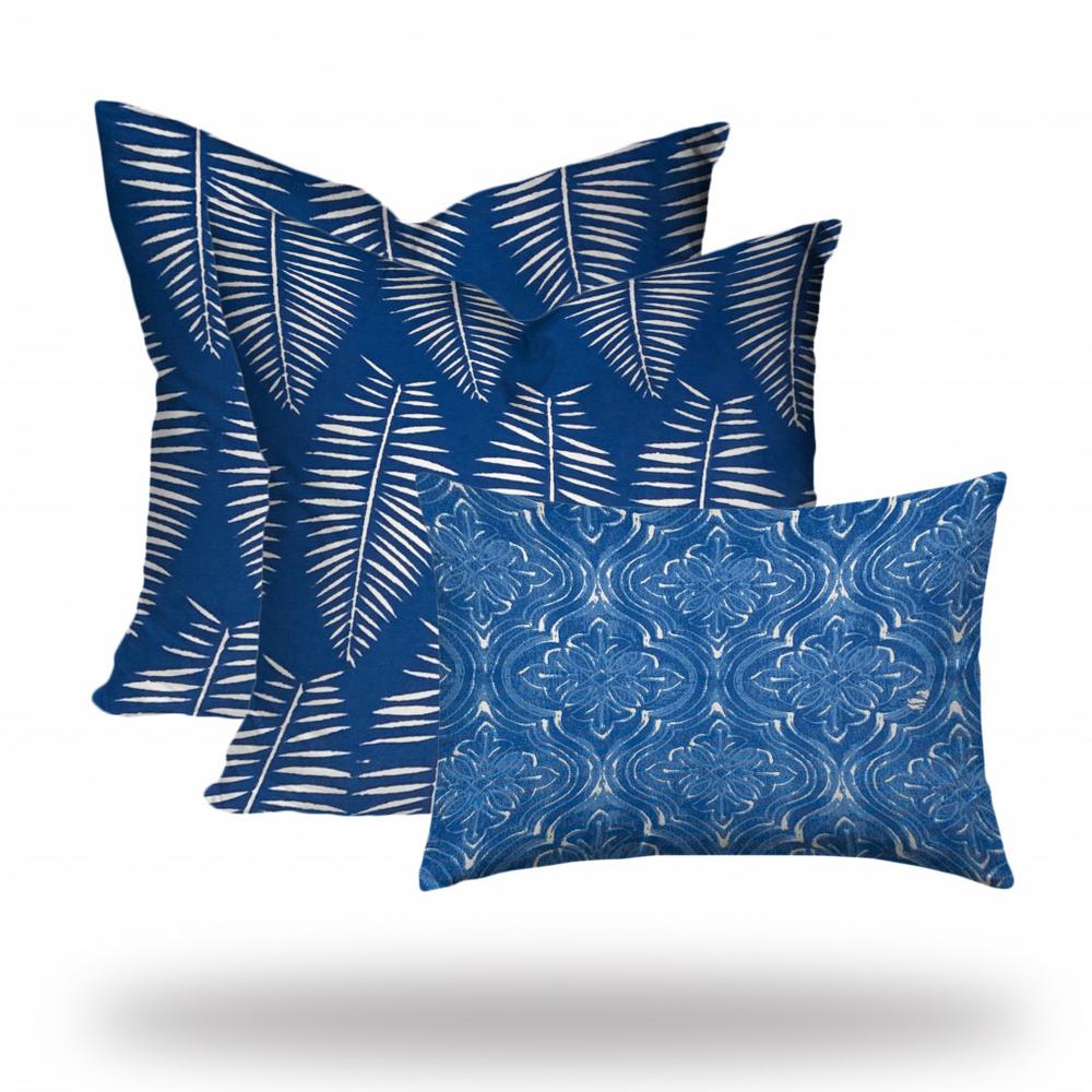 Blue, White Zippered Coastal Throw Indoor Outdoor Pillow Cover. Picture 3