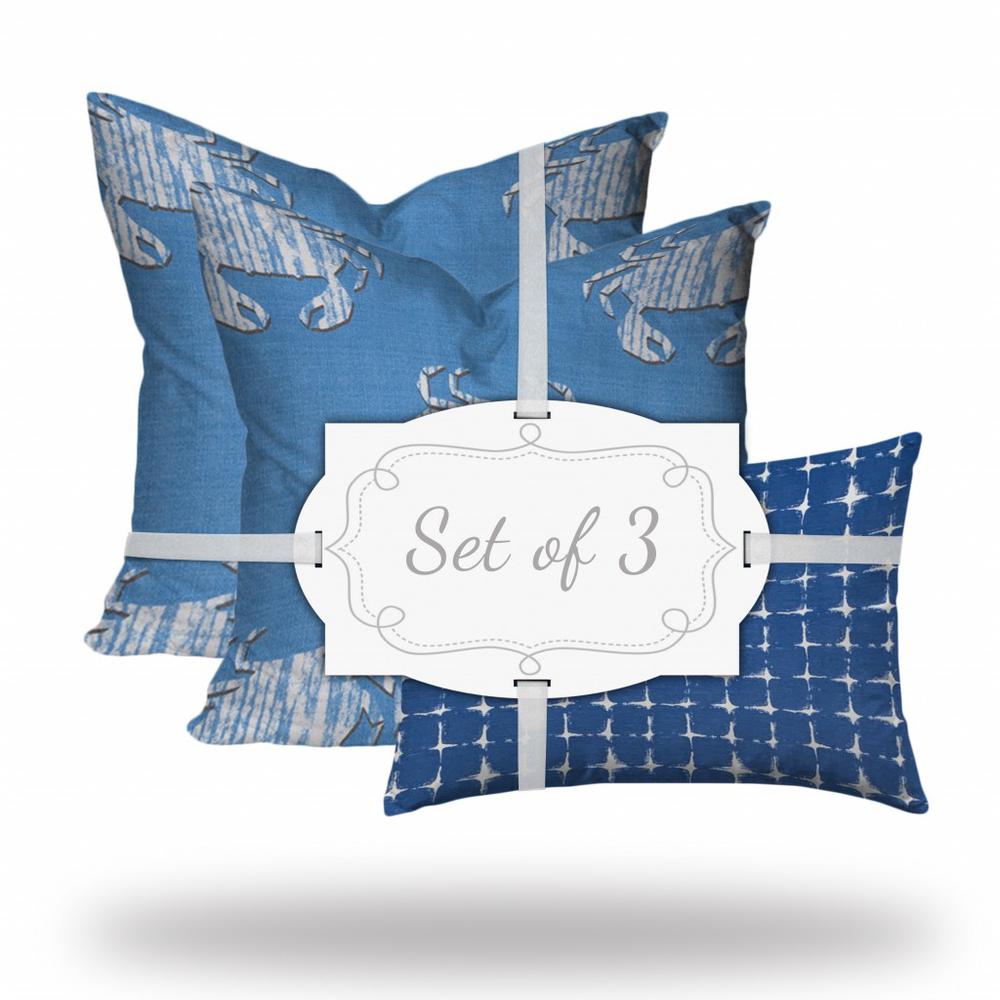 Blue, White Crab Zippered Coastal Throw Indoor Outdoor Pillow. Picture 1