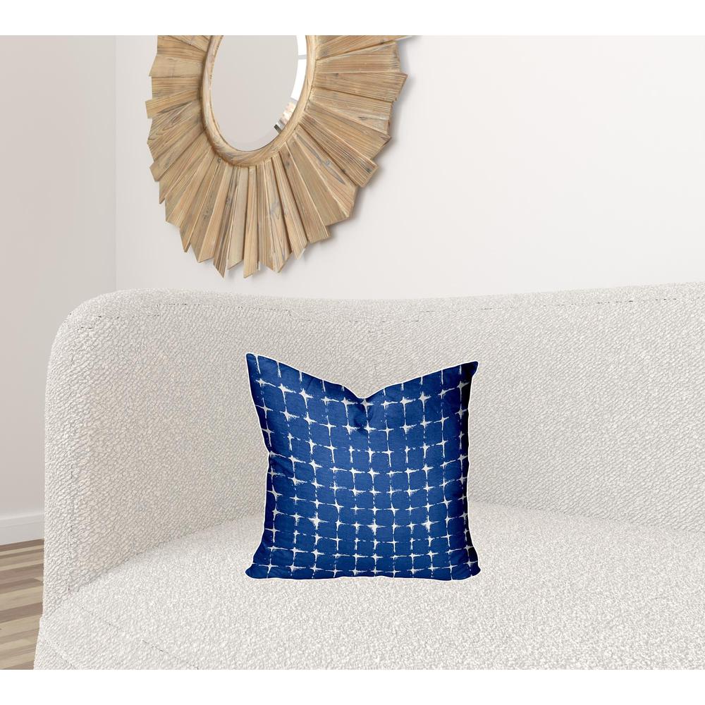 17" X 17" Blue And White Zippered Gingham Throw Indoor Outdoor Pillow. Picture 2