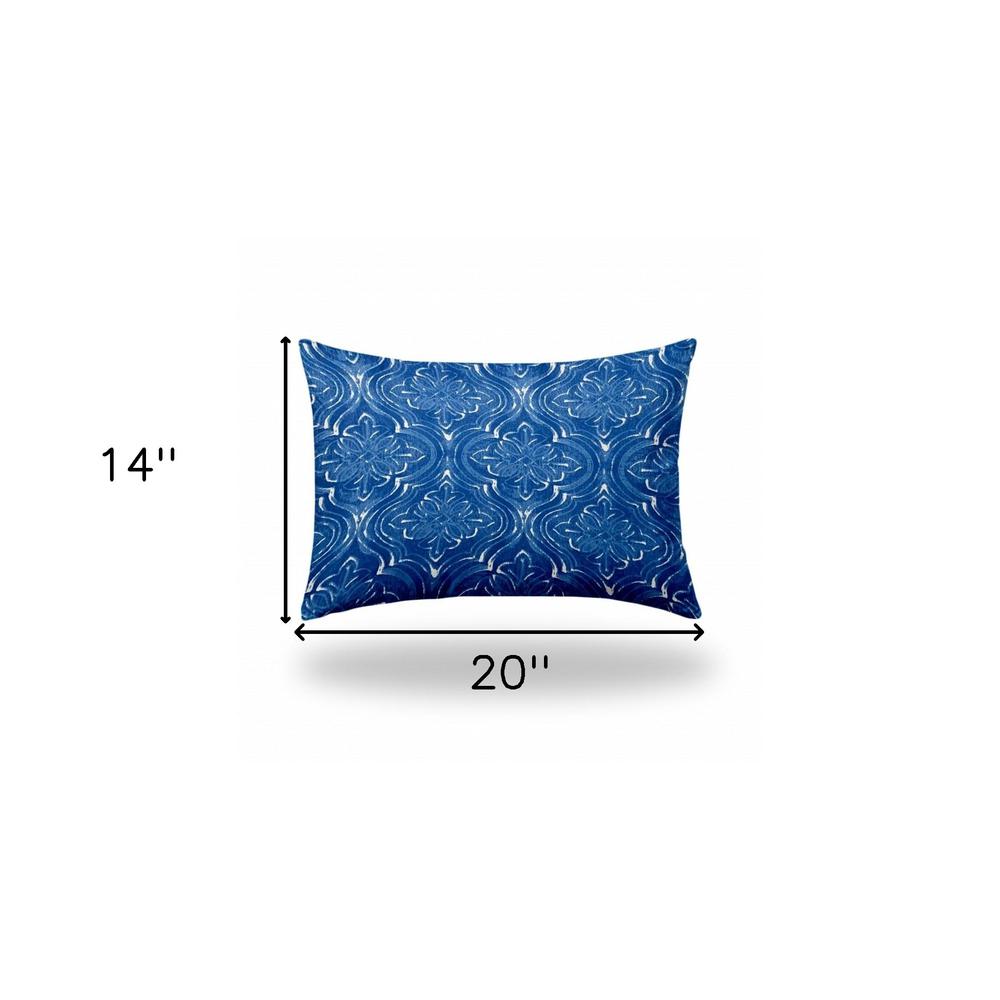 14" X 20" Blue And White Enveloped Ogee Lumbar Indoor Outdoor Pillow Cover. Picture 4