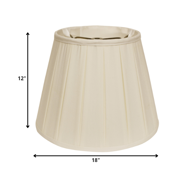 18" Ivory Slanted Crimped Box Shantung Lampshade. Picture 5