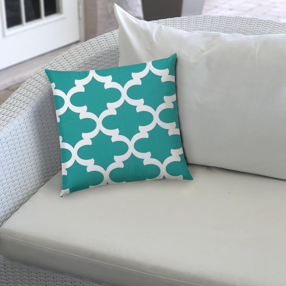 20" X 20" Turquoise And White Zippered Polyester Quatrefoil Throw Pillow Cover. Picture 5