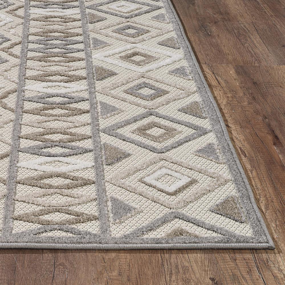 3' X 5' Gray And Ivory Southwestern Stain Resistant Indoor Outdoor Area Rug. Picture 4