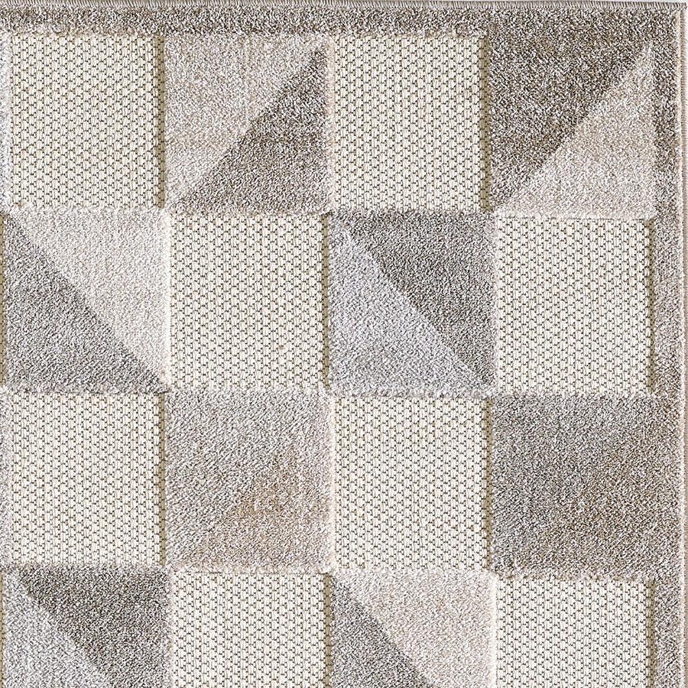 2' X 4' Gray Geometric Stain Resistant Indoor Outdoor Area Rug. Picture 7