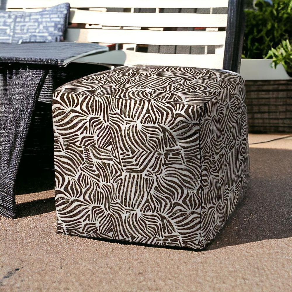 17" Black Polyester Cube Abstract Indoor Outdoor Pouf Ottoman. Picture 2